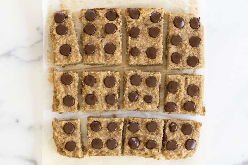 Banana Oat Cocoa Energy Bars