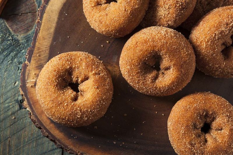 Connecticut: Apple Cider Donuts