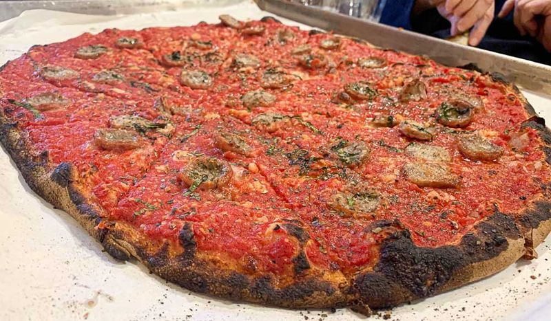 Connecticut: New Haven Pizza