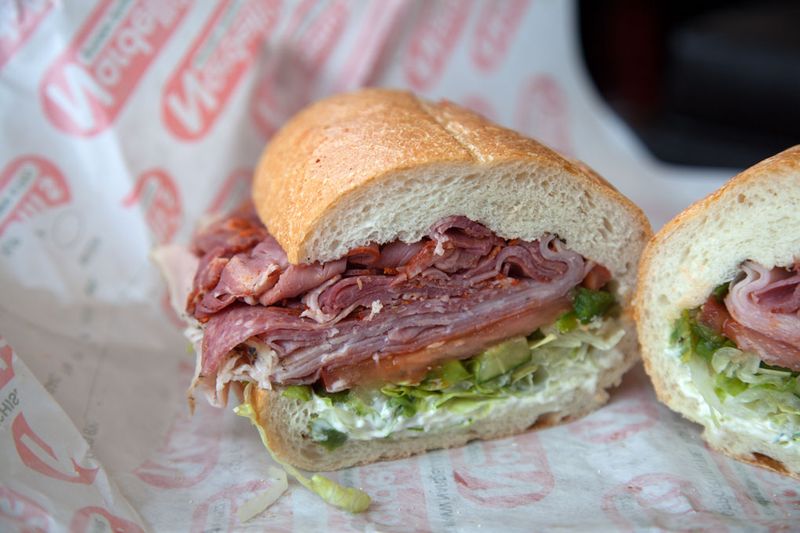 Connecticut: Nardelli's Grinder Shoppe