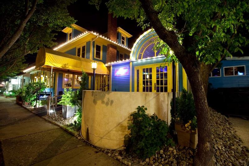 Delaware: Blue Moon – Rehoboth Beach