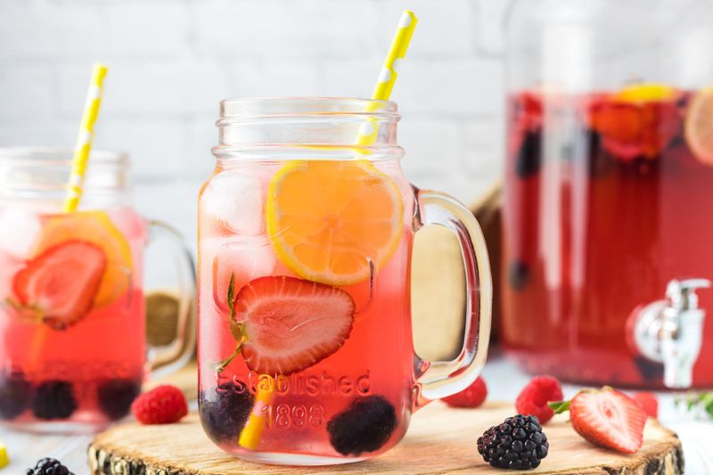 Berry Lemonade Spritzer