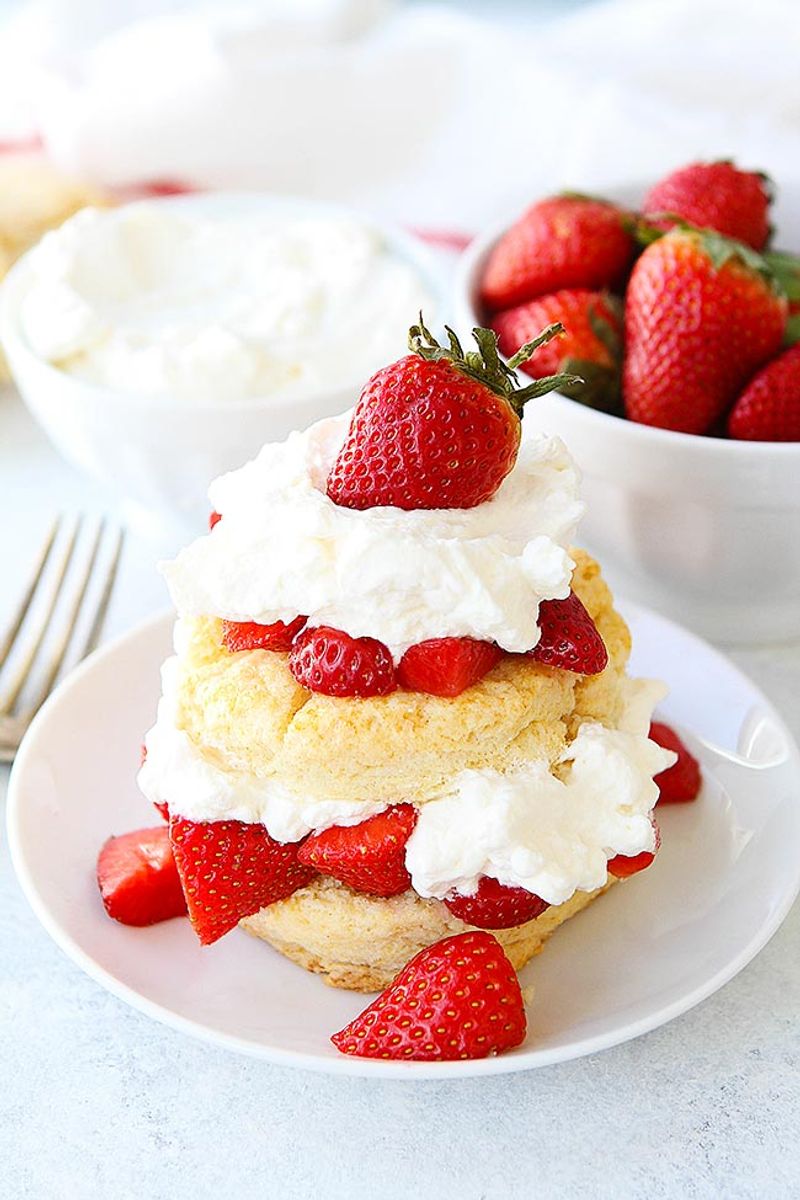 Santa Maria-Style Strawberry Shortcake