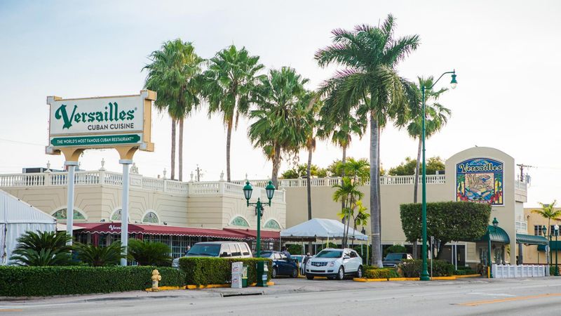 Florida: Versailles Restaurant – Miami