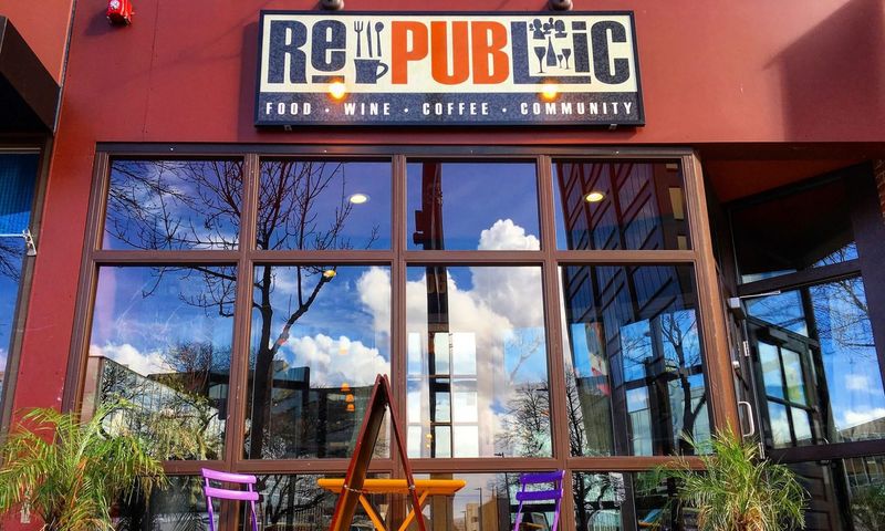 Republic Café – Manchester, New Hampshire