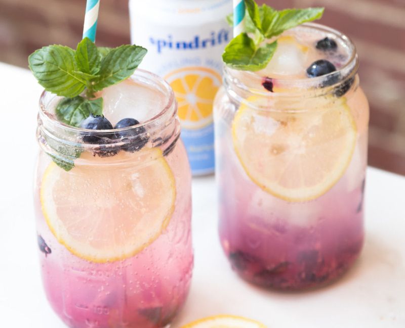 Sparkling Berry Lemonade