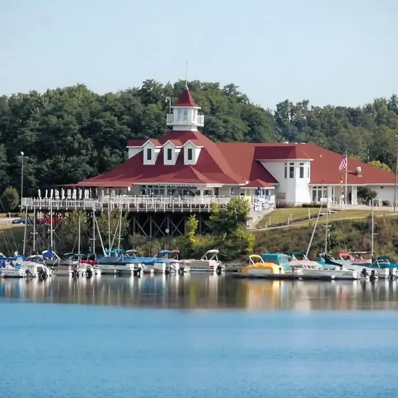 Rick’s Café Boatyard – Scenic Views, Slipping Food Quality