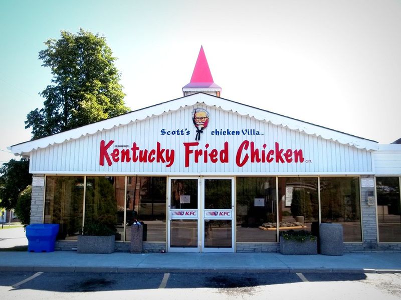 KFC (Kentucky Fried Chicken)
