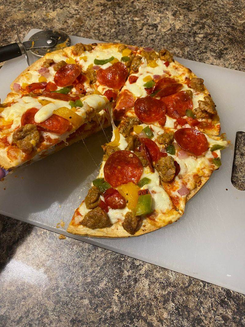 Signature Select Frozen Pizza (Safeway) – Glass Shards Risk