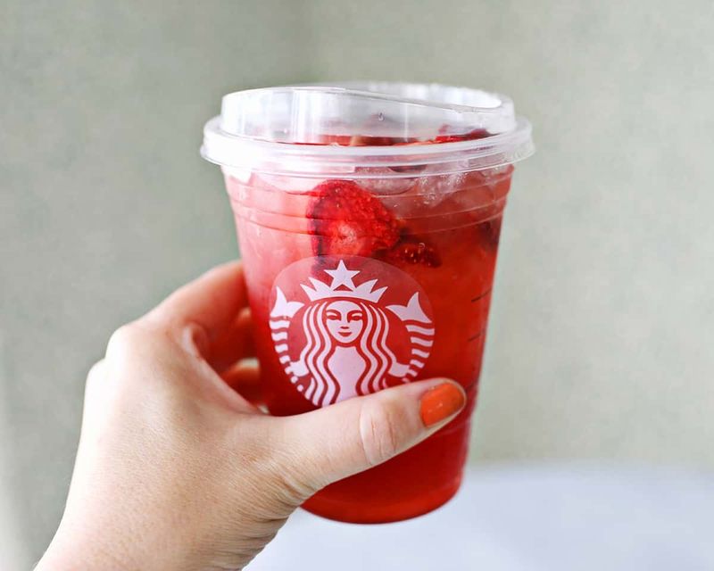 Strawberry Açaí Refresher