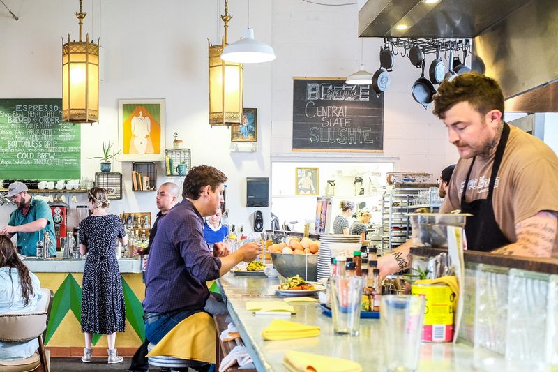 Indiana: Milktooth – Indianapolis