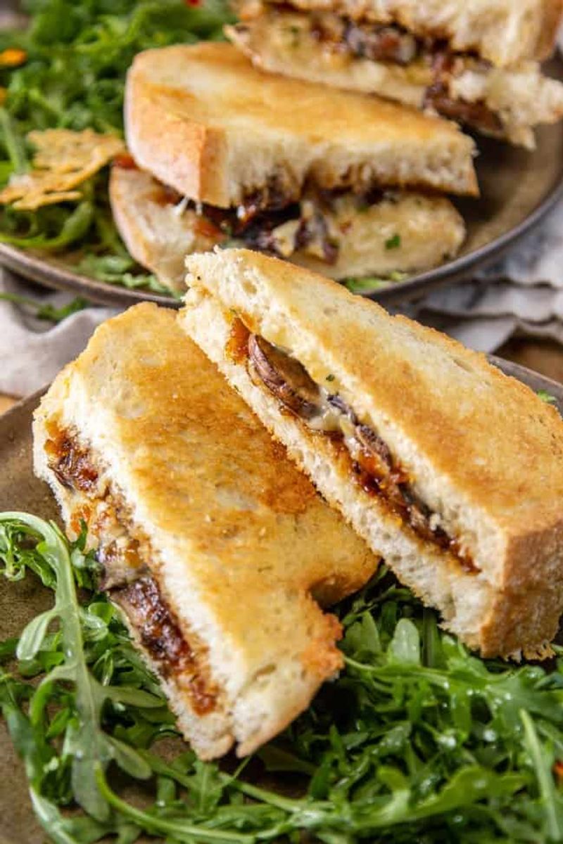 Iowa's Farmstead Grilled Cheese