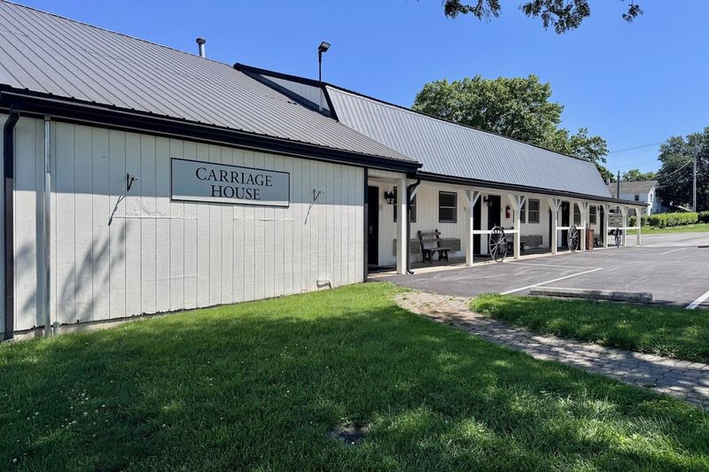 Hershey Farm Restaurant & Inn – Strasburg