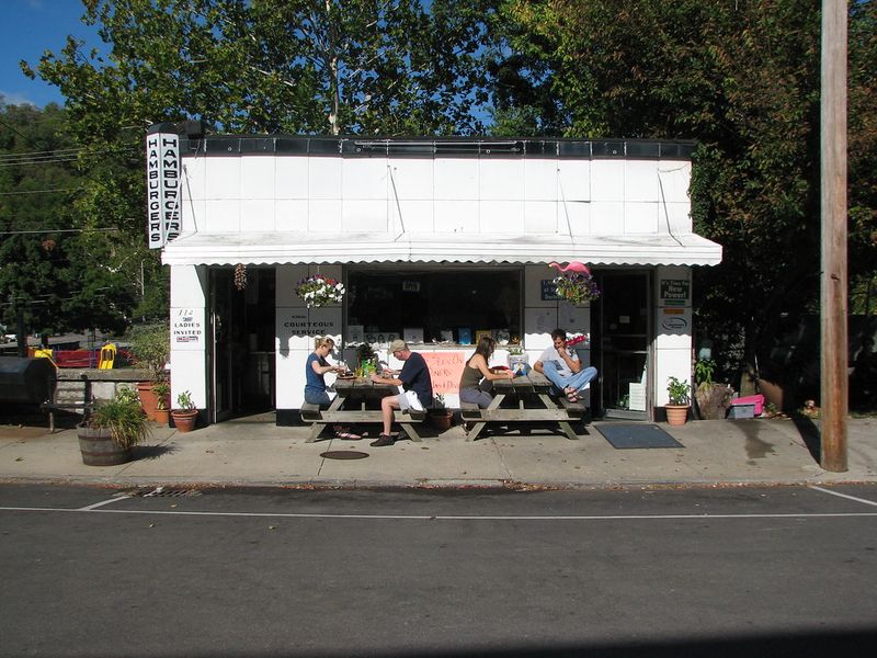 Kentucky: Rick's White Light Diner – Frankfort