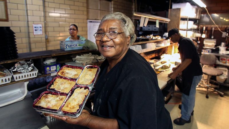 Kentucky: Shirley Mae's Café – Louisville
