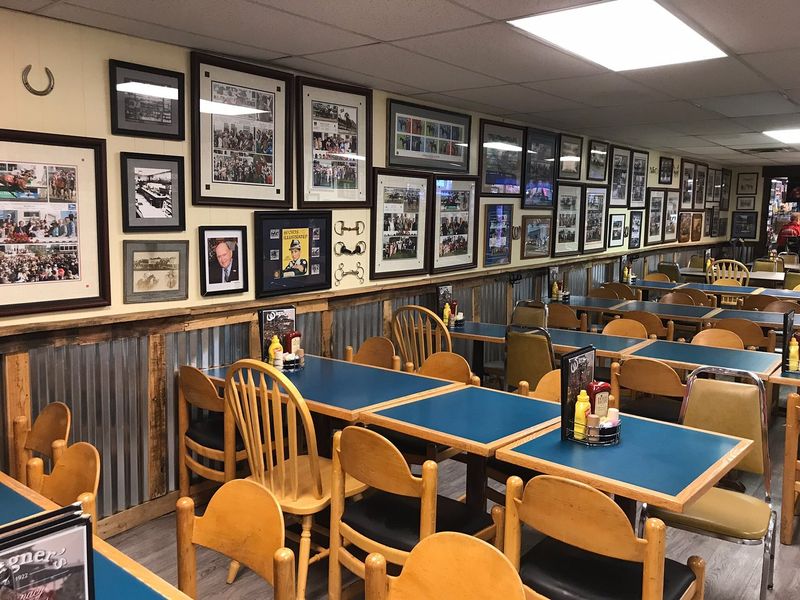 Kentucky: Wagner's Pharmacy (Louisville)