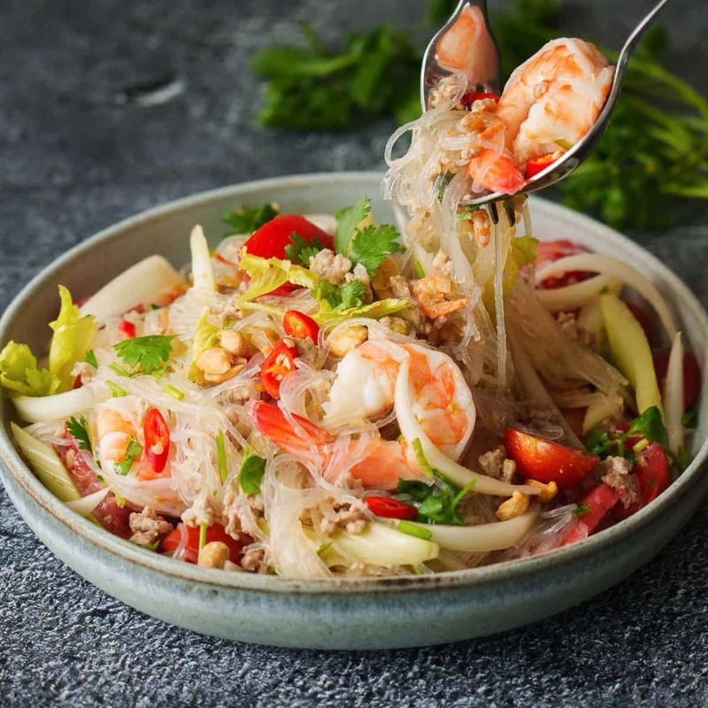 Thai Yum Woon Sen