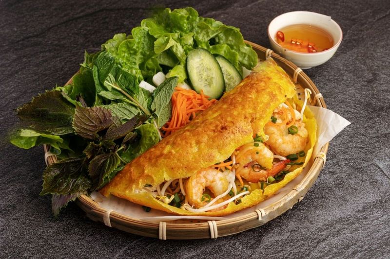 Vietnamese Bánh Xèo