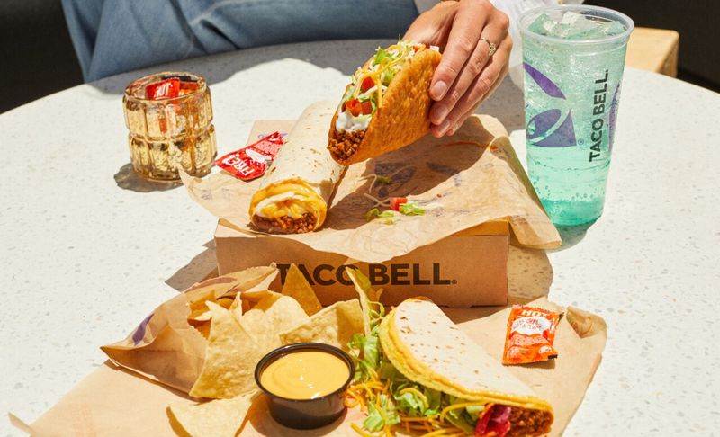 Taco Bell – Customizable combos under $6