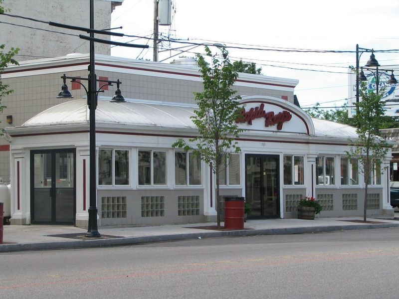 Maine: Rapid Ray's – Saco