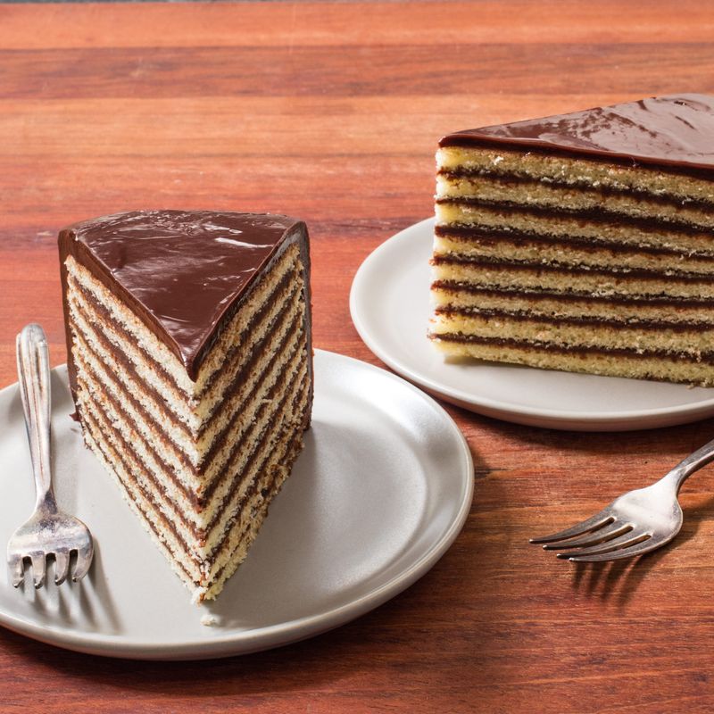 Maryland: Smith Island Cake