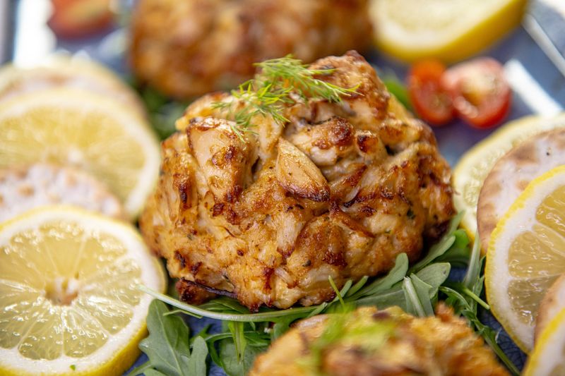 Maryland: Crab Cakes