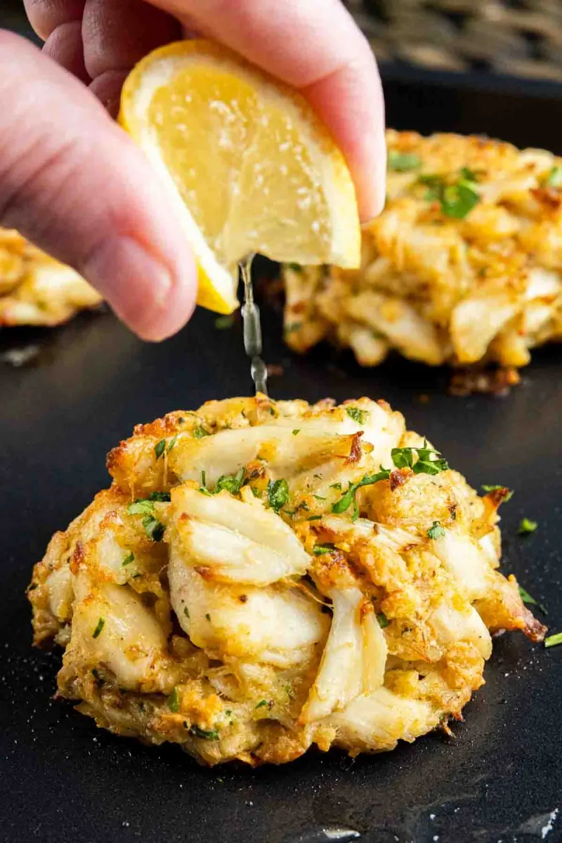 Maryland: Crab Cakes