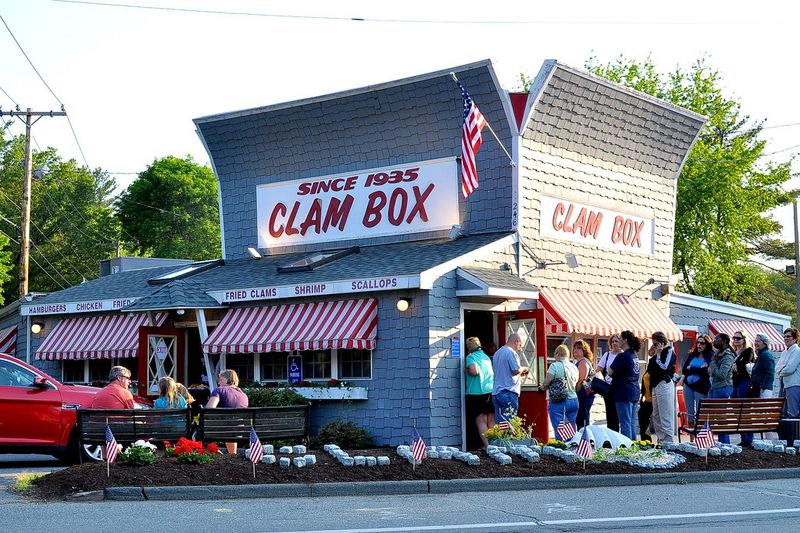 Massachusetts - The Clam Box