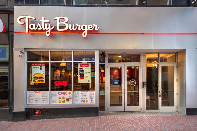 Massachusetts: Tasty Burger – Boston