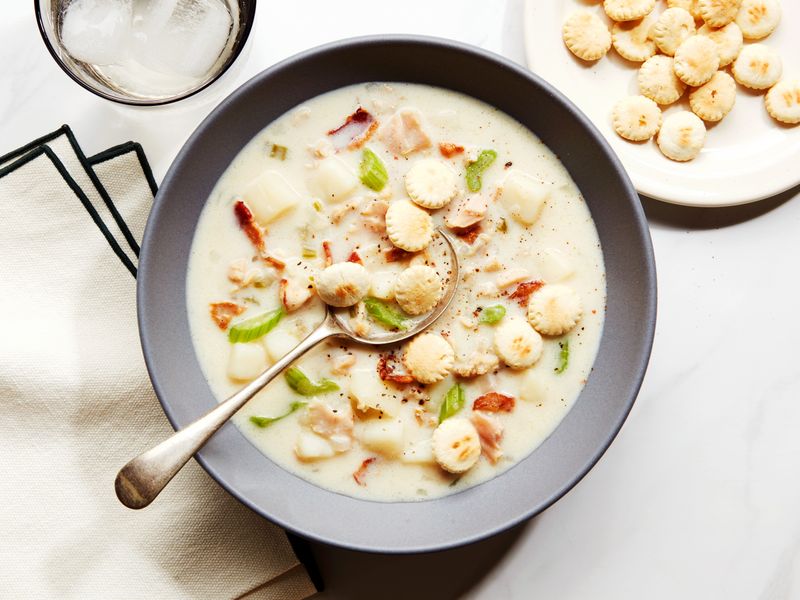 Massachusetts: Clam Chowder