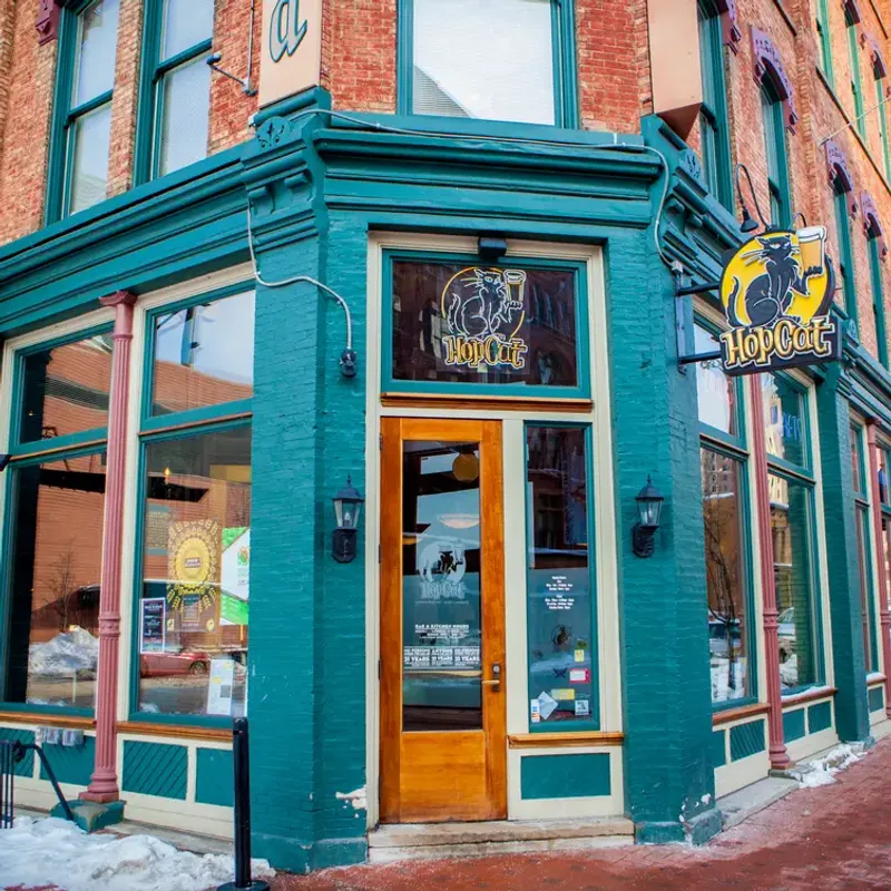 Michigan: HopCat – Grand Rapids