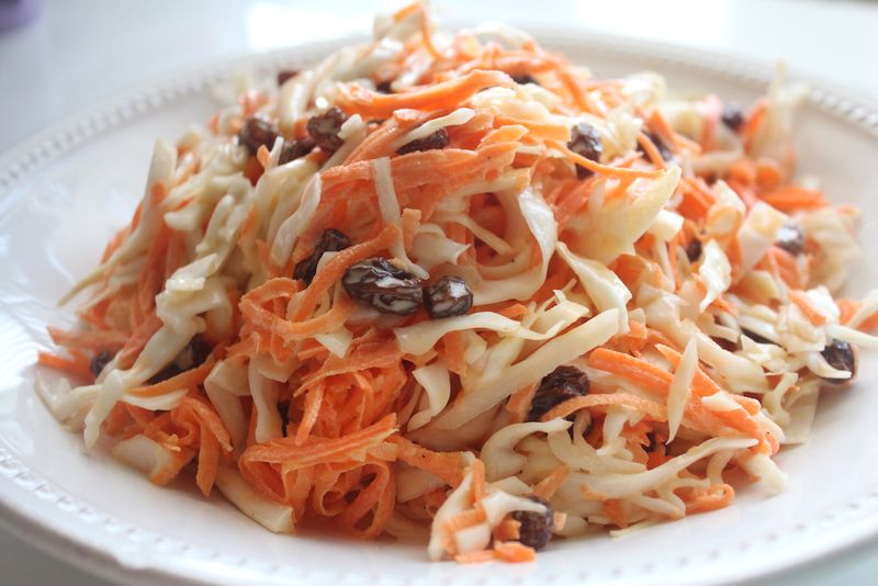 Toss in Raisins