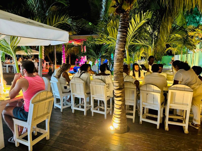 Tropical Island Grill