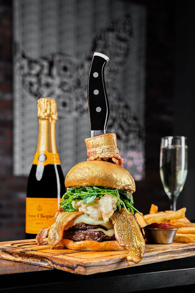 Nevada - The Vegas High Roller Burger