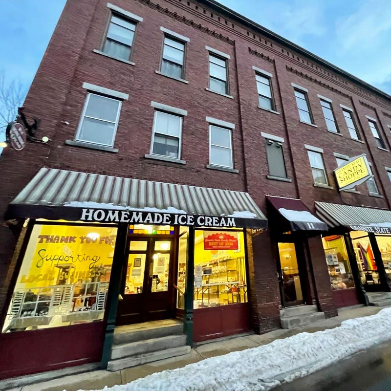 New Hampshire: Granite State Candy Shoppe – Concord