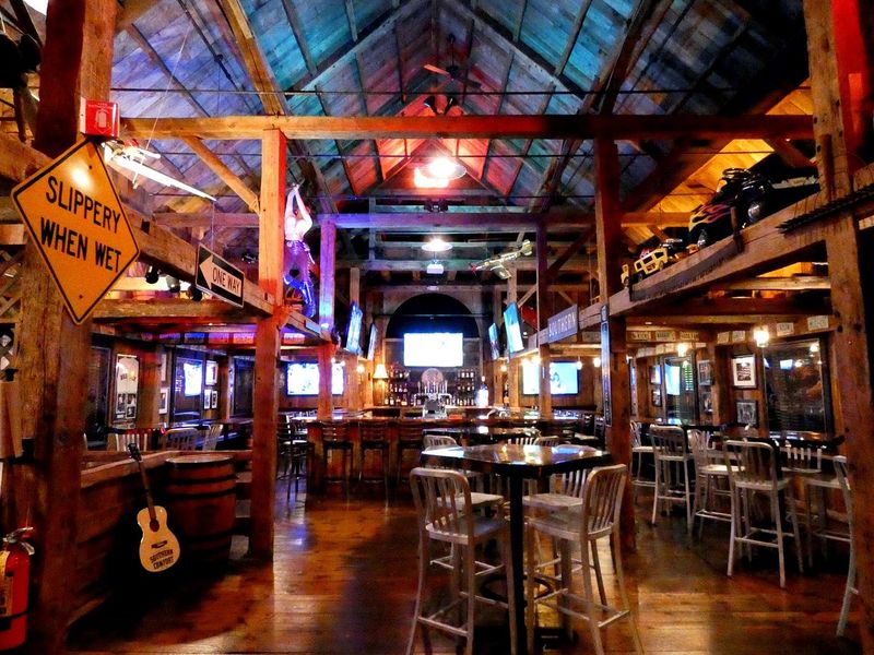 New Hampshire - KC's Rib Shack