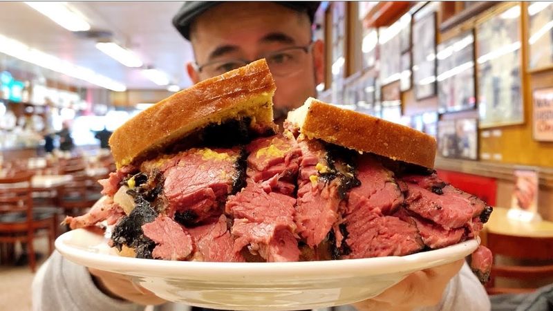 New York: Katz's Delicatessen