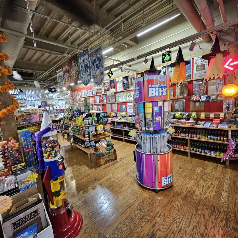 North Carolina: The Candy Factory – Lexington