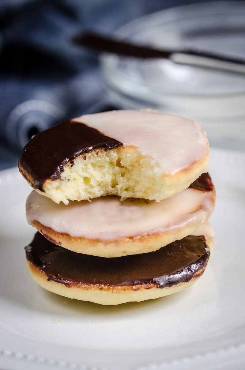 Black and White Cookie