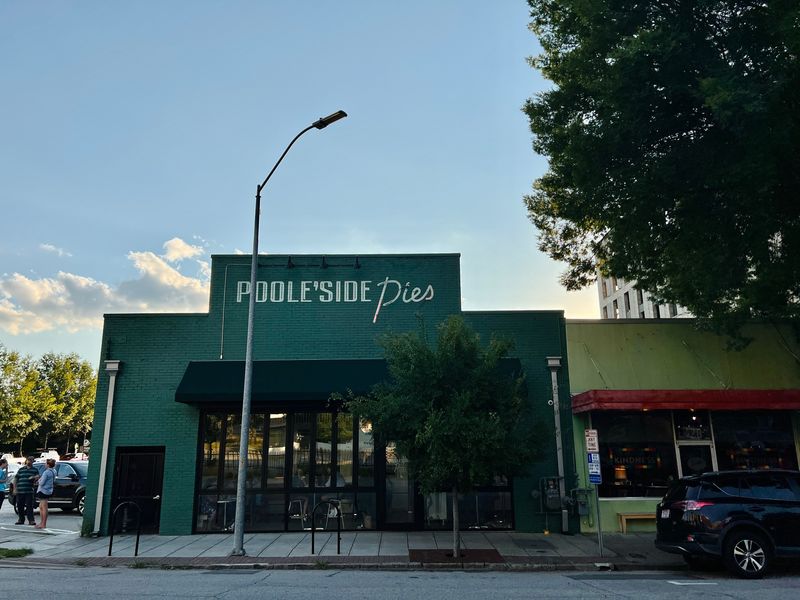 North Carolina: Poole's Diner (Raleigh)