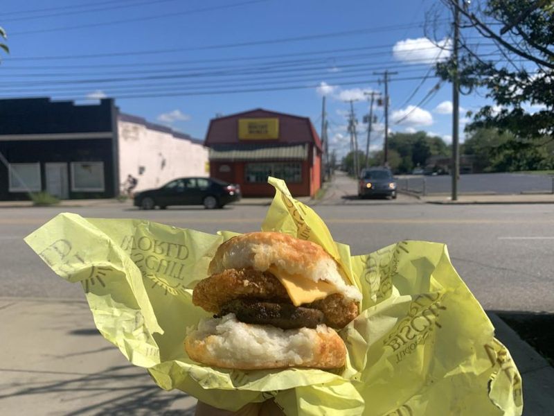 West Virginia: Tudors Biscuit World