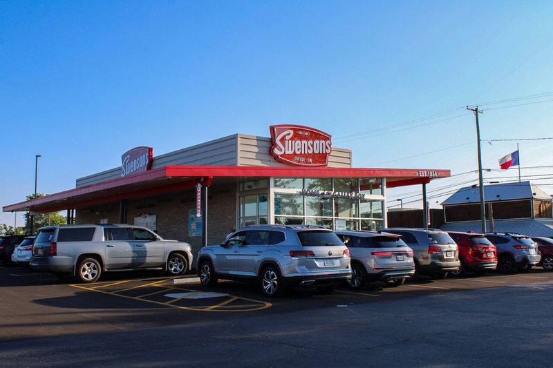 Ohio: Swensons Drive-In