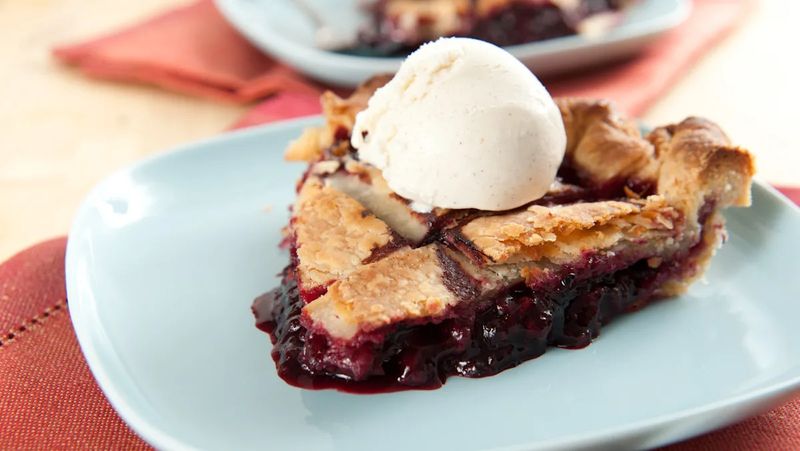 Oregon: Marionberry Pie