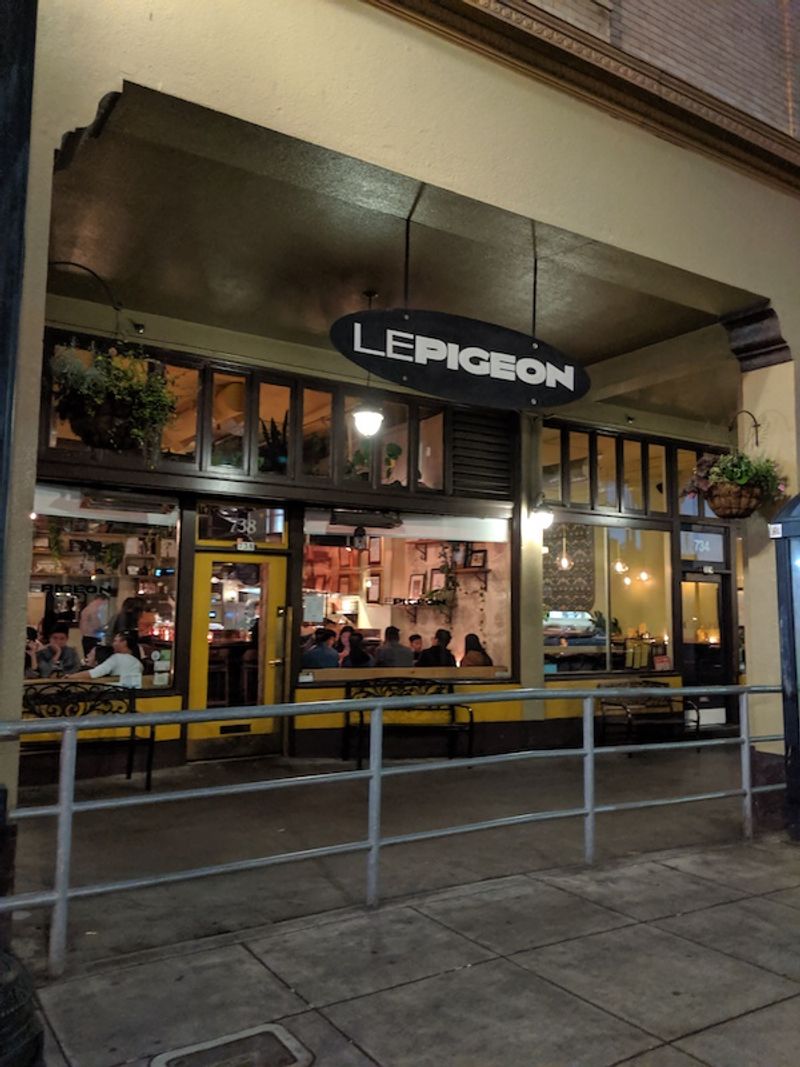Oregon: Le Pigeon – Portland