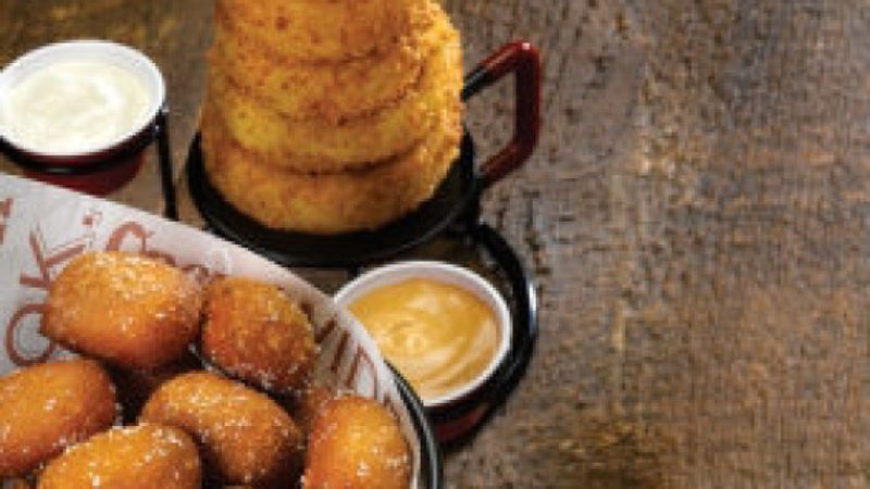 Red Robin: Towering Onion Rings & Pretzel Bites