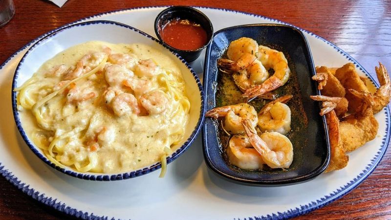 Red Lobster’s Appetizer Trio