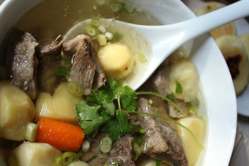 Caldo de Costilla