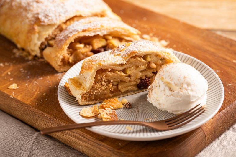 Apple Strudel