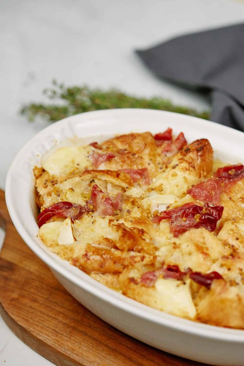 Brie and Prosciutto Breakfast Bake