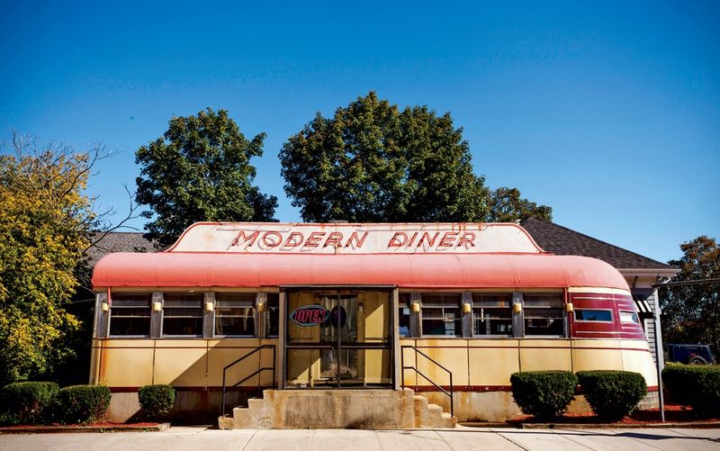 Rhode Island: Modern Diner – Pawtucket